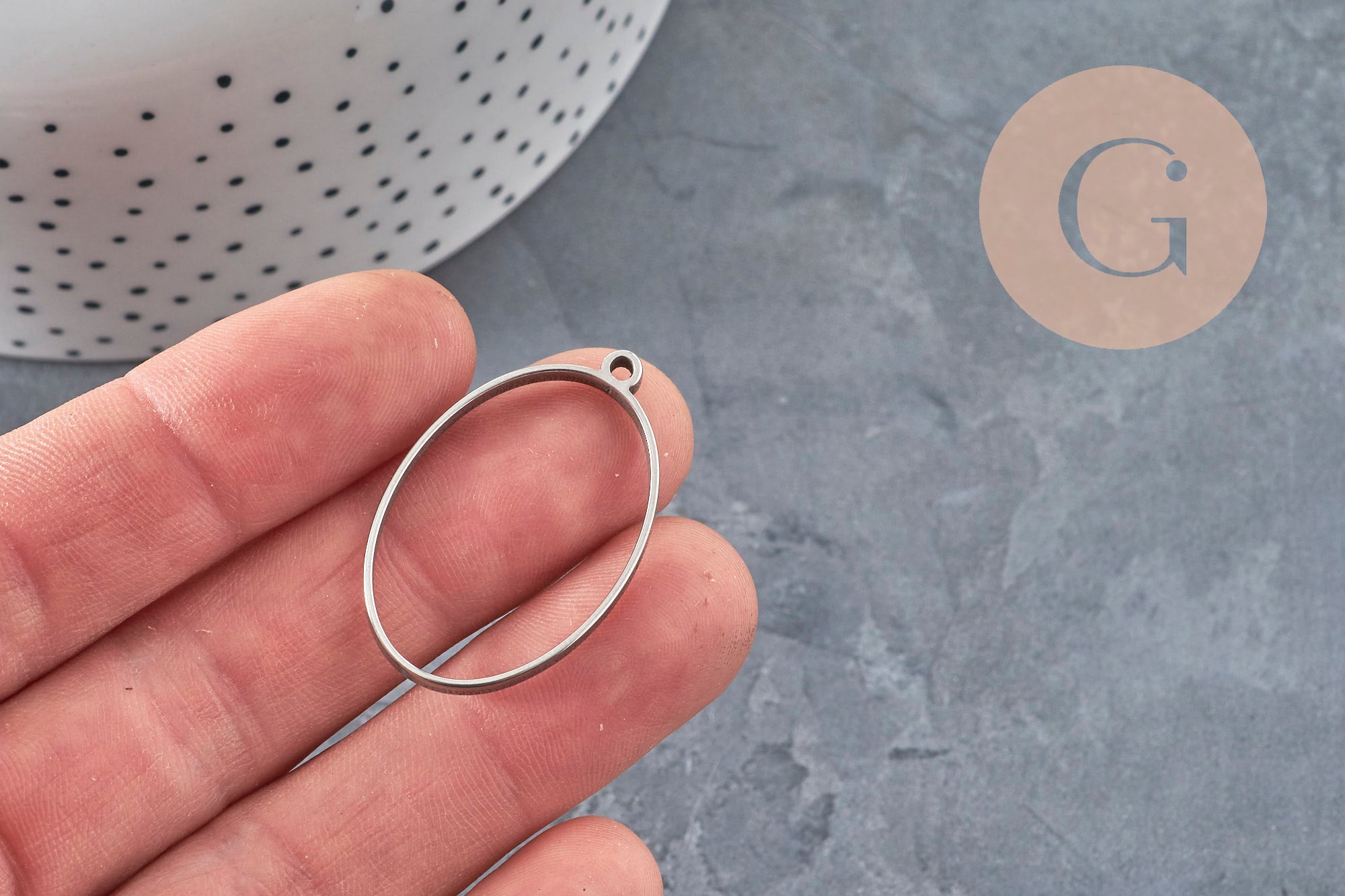 Colgante ovalado de acero inoxidable 304 plano, sin fondo, de 35 mm, x1 VÁLIDO