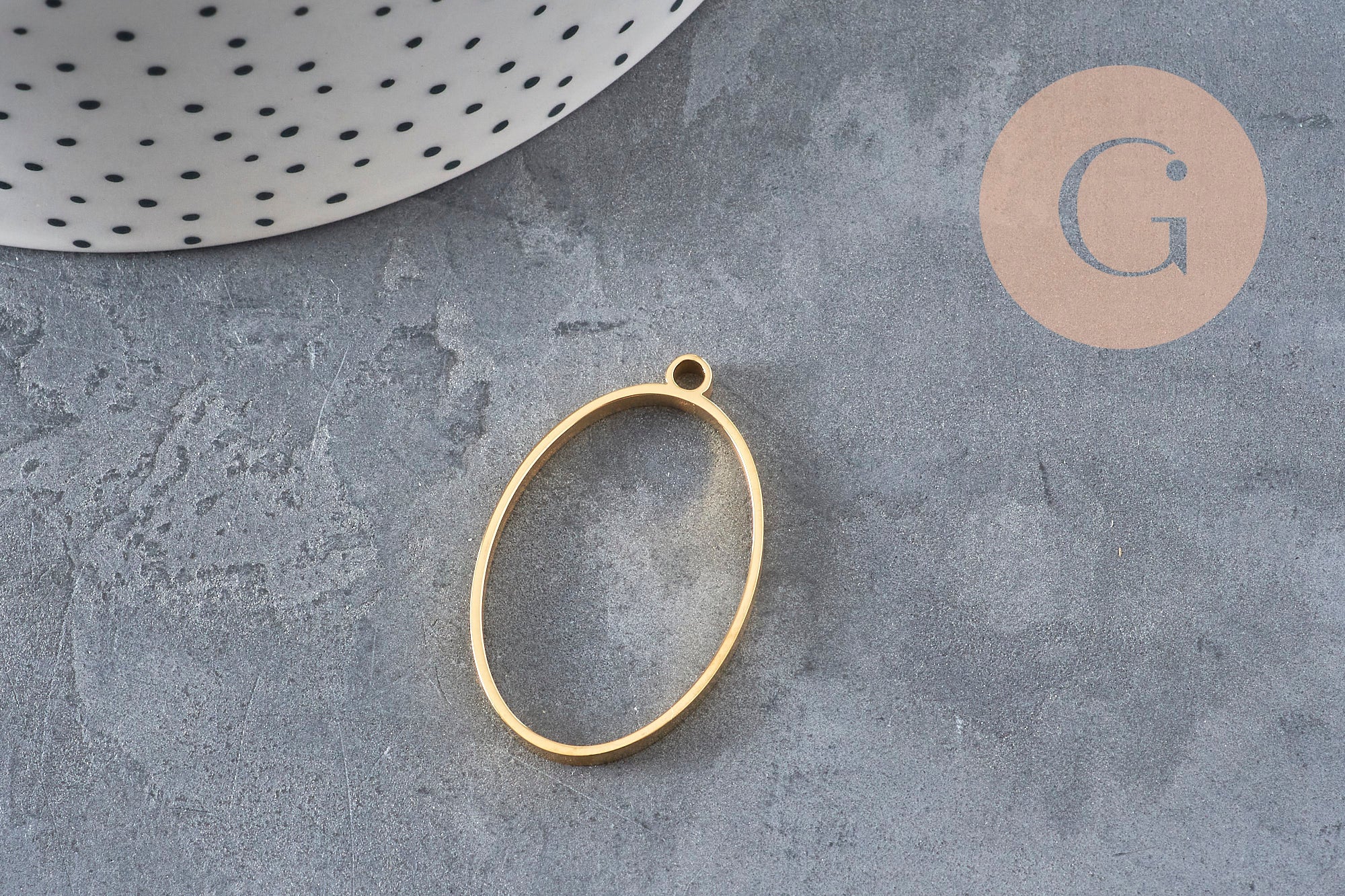 Oval gold-plated 304 stainless steel open back pendant 35mm, x1 VALID