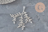 Pendentif branche feuille laiton argenté 49mm, x1 (G11339)