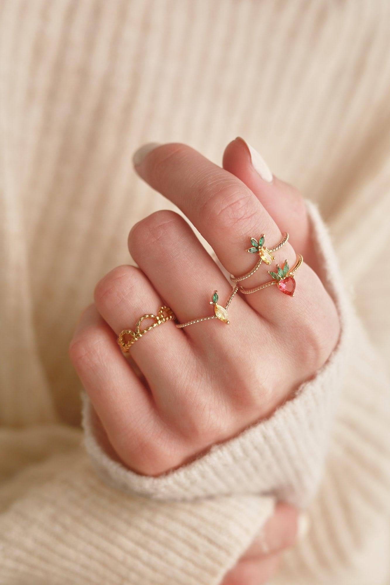 Bague fruit fraise laiton doré 16K zircons, x1 (G6567)