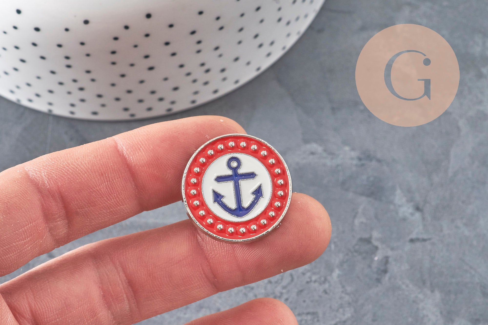 Broche pin Escudo marino zamac dorado 25mm, x1 (G11237)