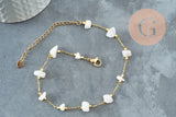 Chaine de cheville perles chips pierre naturelle laiton doré 22cm, x1 (G6979)