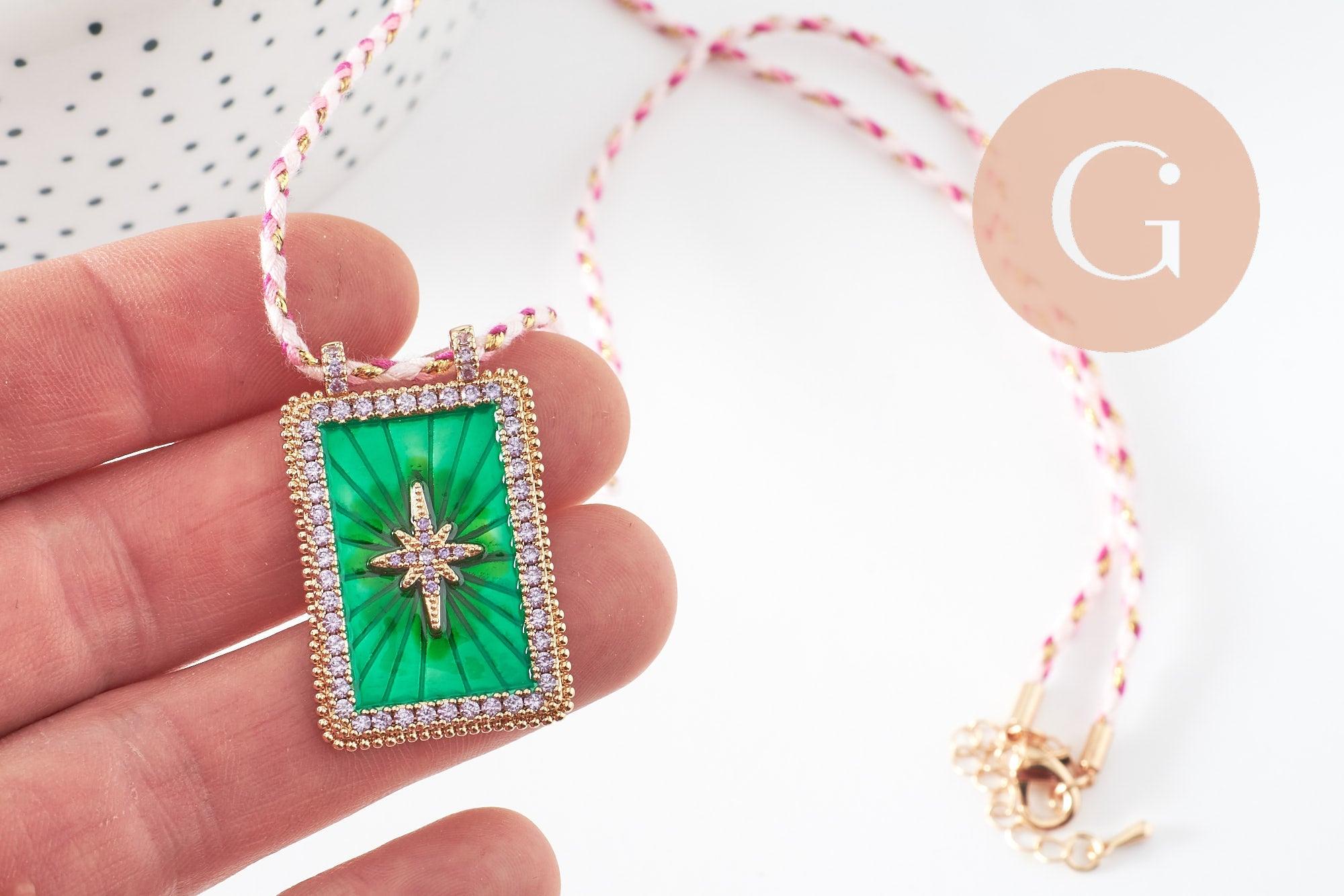 Collier médaille émaillée étoile vert zircon zamac doré, collier cordon tressé 45cm x1 (G9564)