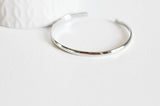 EP Bracelet jonc réglable finition or blanc percé 55mm, x1 (G0525)