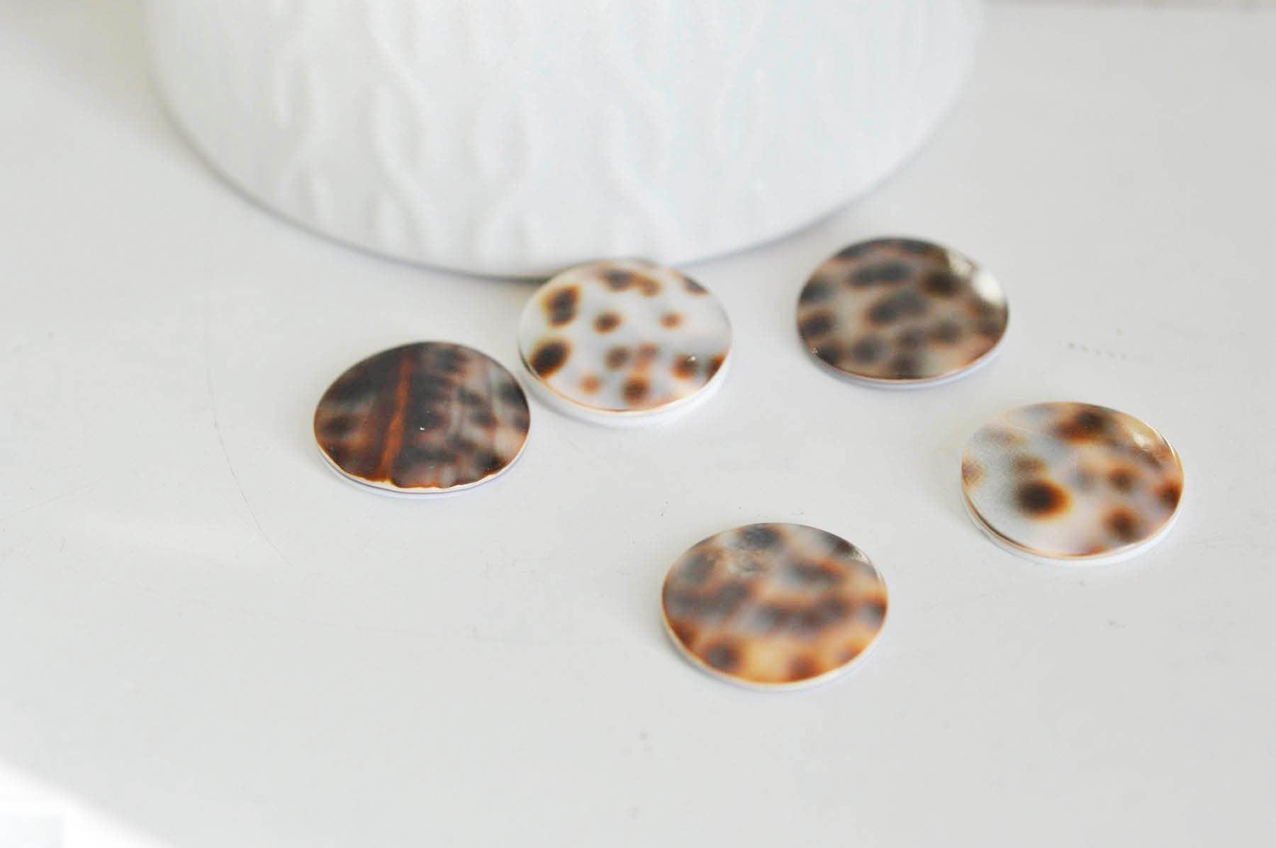 EP Cabochon rond nacre léopard, fournitures créatives, cabochon nacre, création bijoux, cabochon coquillage, nacre naturelle,18mm, les 10-G846