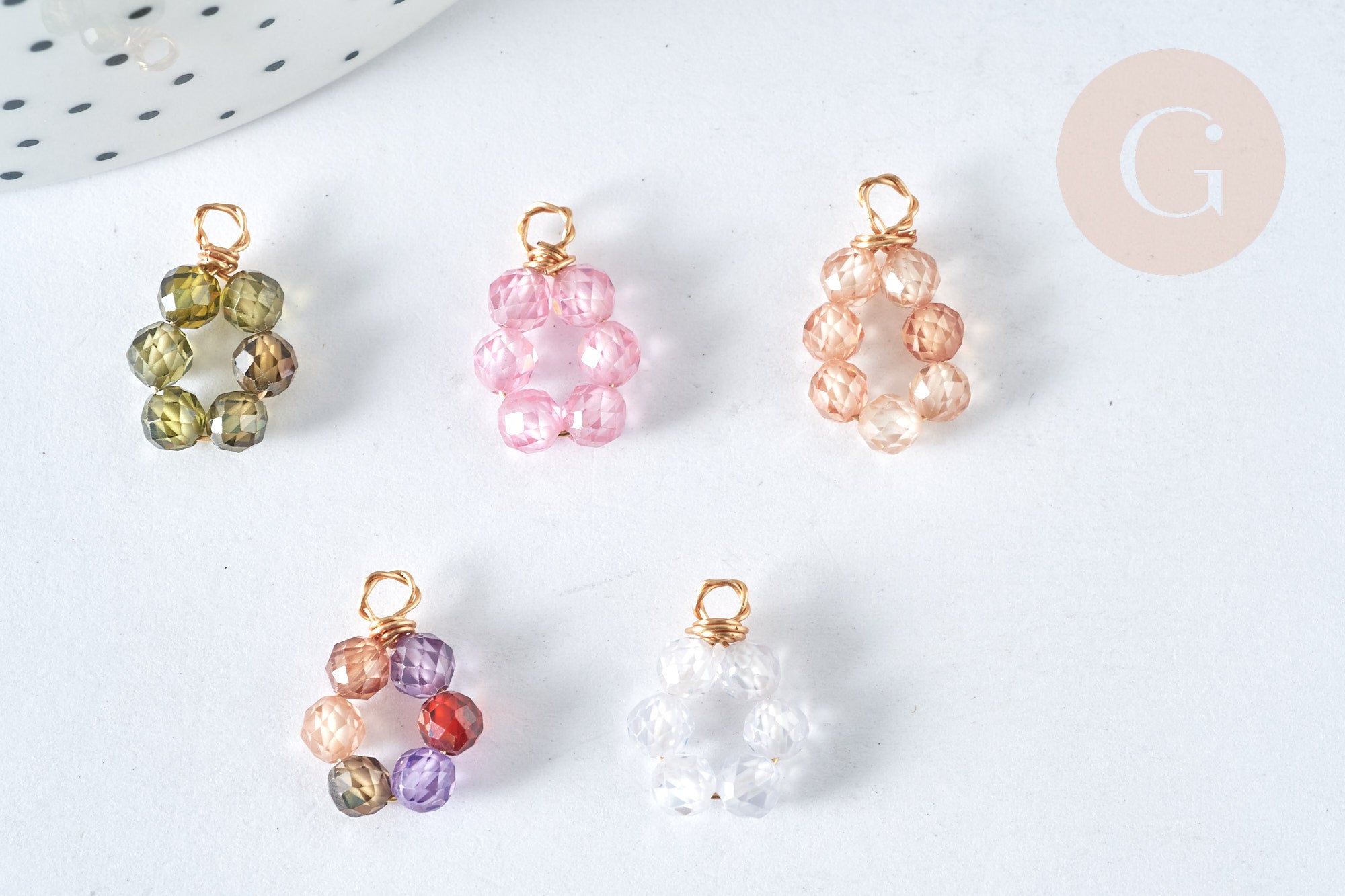Pendentif Perles rondes facettées fleur cuivre doré zircons colorés 11,5mm,bijoux cristal, x1 (G7494)