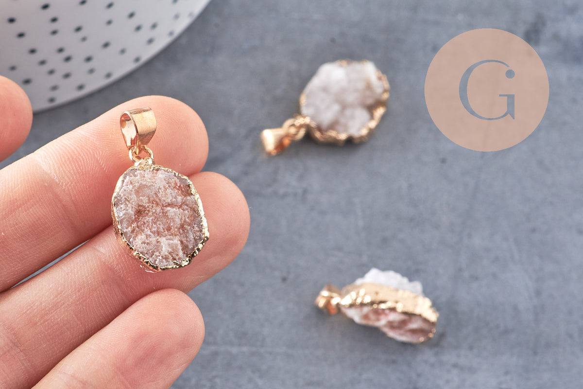 Pendentif agate blanche druzy, pendentif pierre, support doré, pierre naturelle,30mm, x1 (G1482)
