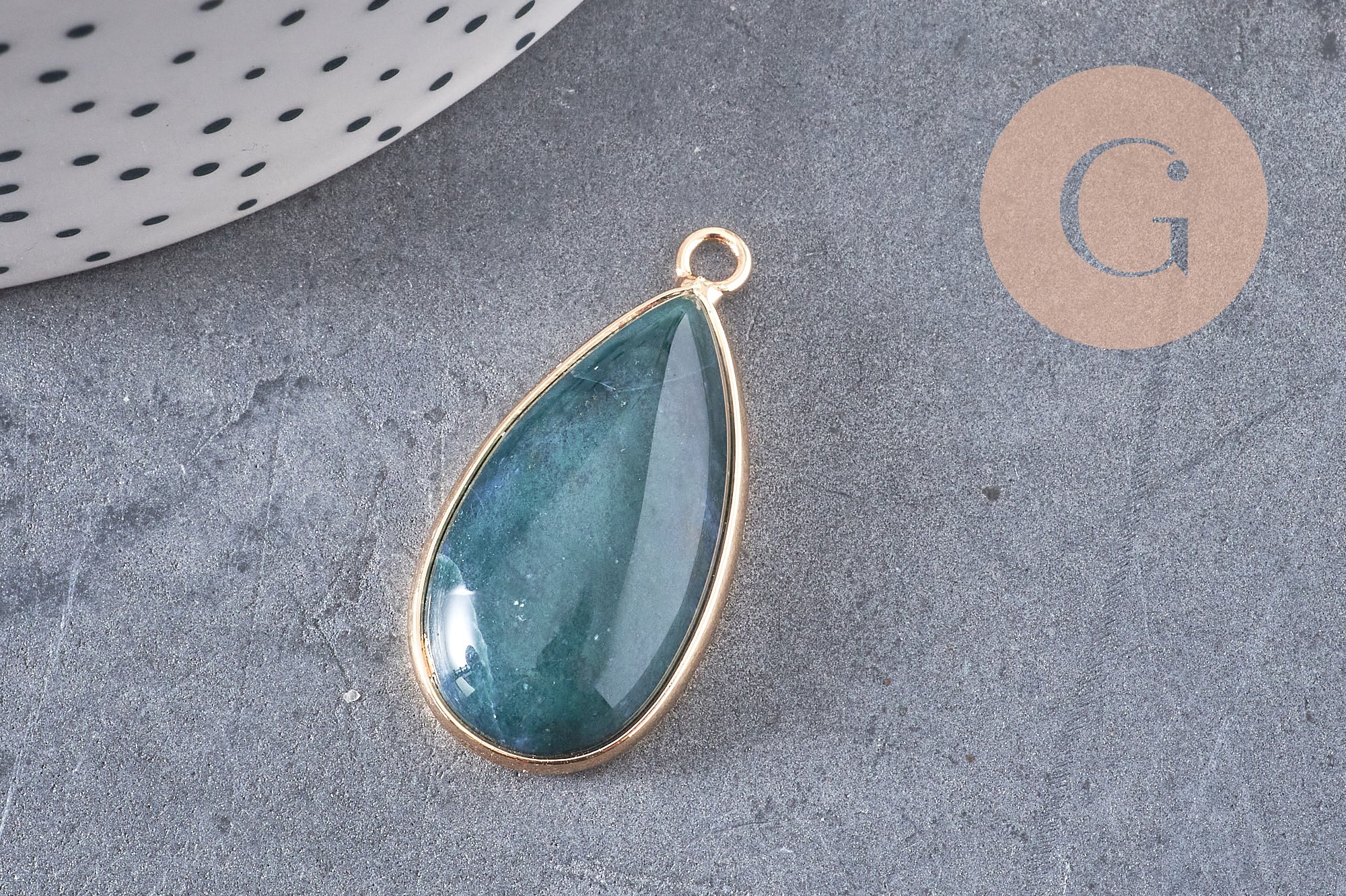 Pendentif goutte agate verte mousse naturelle 33mm, x1 (G1469)