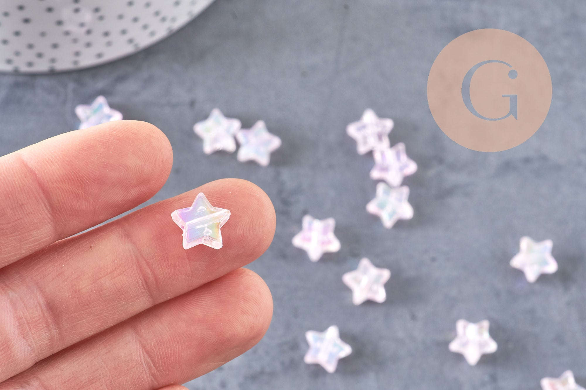 Perle étoile plastique acrylique rose irisé 11mm, x 30 (7.4gr) (G3493)