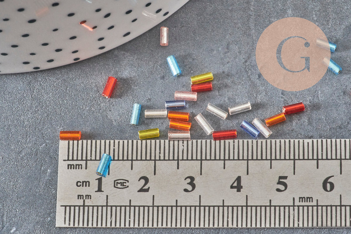 Perles rocailles tube verre multicolore métallisé 4mm, x10gr (G7889)