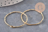 Pendentif rond laiton brut texturé 34mm, x1 (G11064)